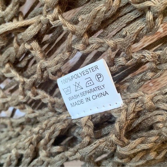 Origami by Vivien Fringe Vest - Picture 8 of 8